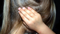 dívka strach child-1439468 1280